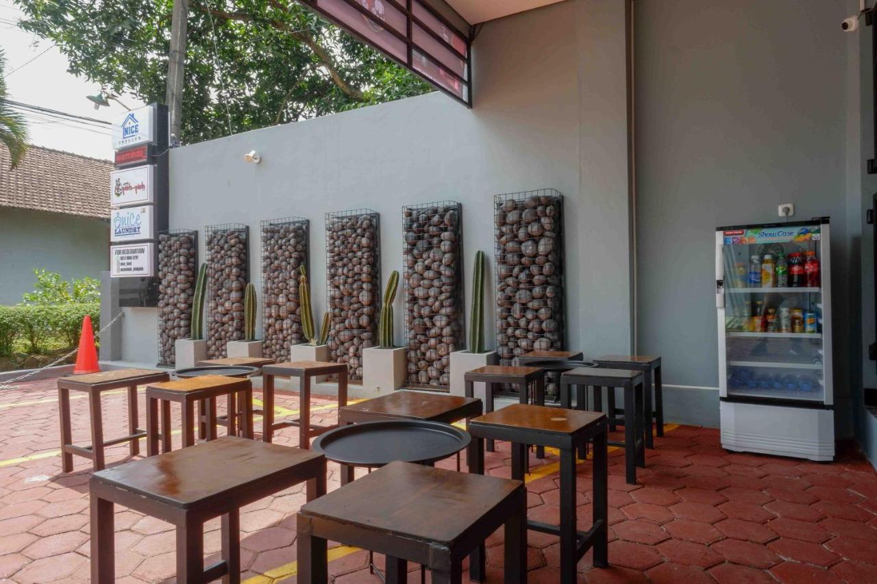 Reddoorz Plus Near Patung Kuda Undip Jatingaleh Exterior photo